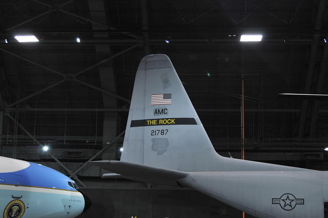 DSC 2043